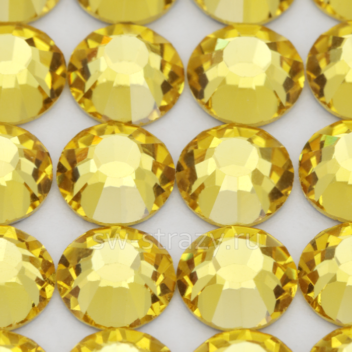 YHB 28 ss30 Light Topaz F 173