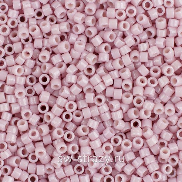 Delica Beads 11/0 DB2361 Duracoat Opaque Soft Pink