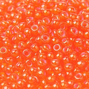 Бисер круглый 11/0 #0957 Окрашенный изнутри, гиацинт/белый