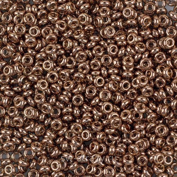 Demi Round 11/0 #0204 Монтана золотой глянец